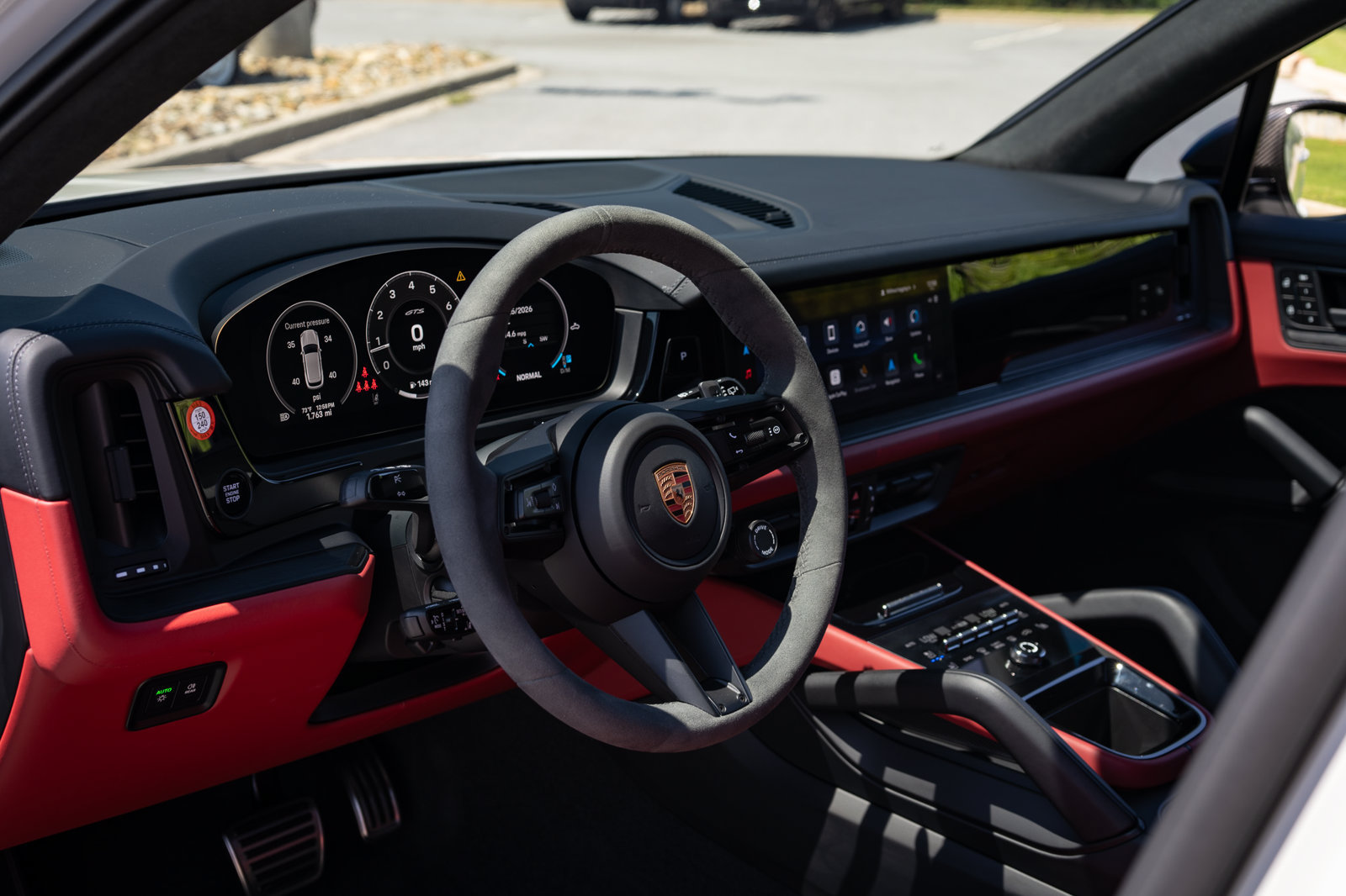 Used 2023 Porsche Cayenne GTS AWD/4WD image 29
