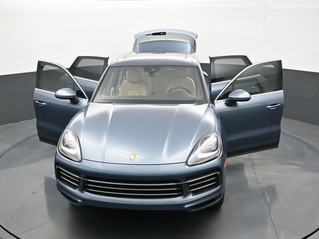 Certified 2019 Porsche Cayenne AWD/4WD image 32