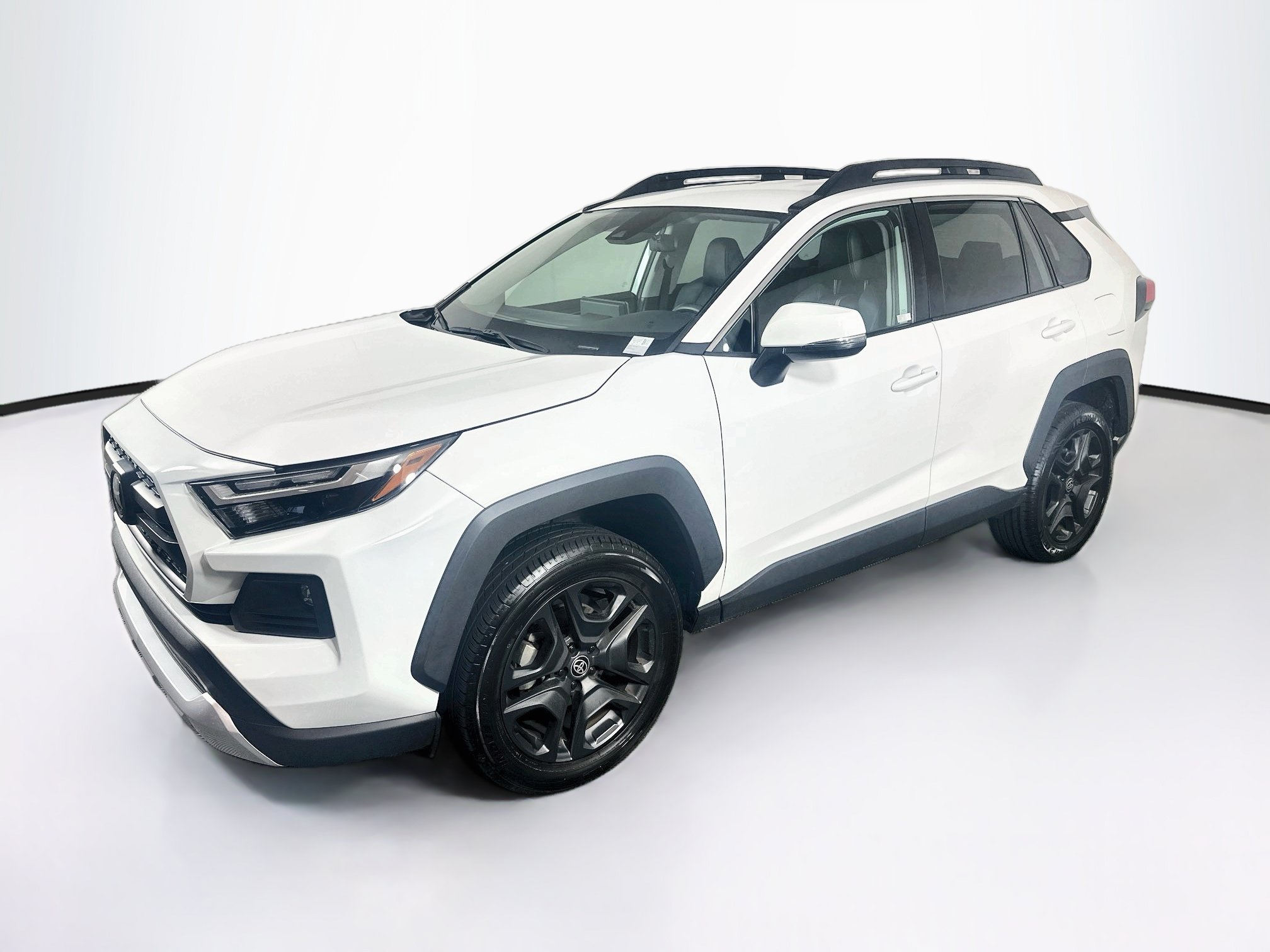 Used 2024 Toyota RAV4 Adventure AWD/4WD image 3