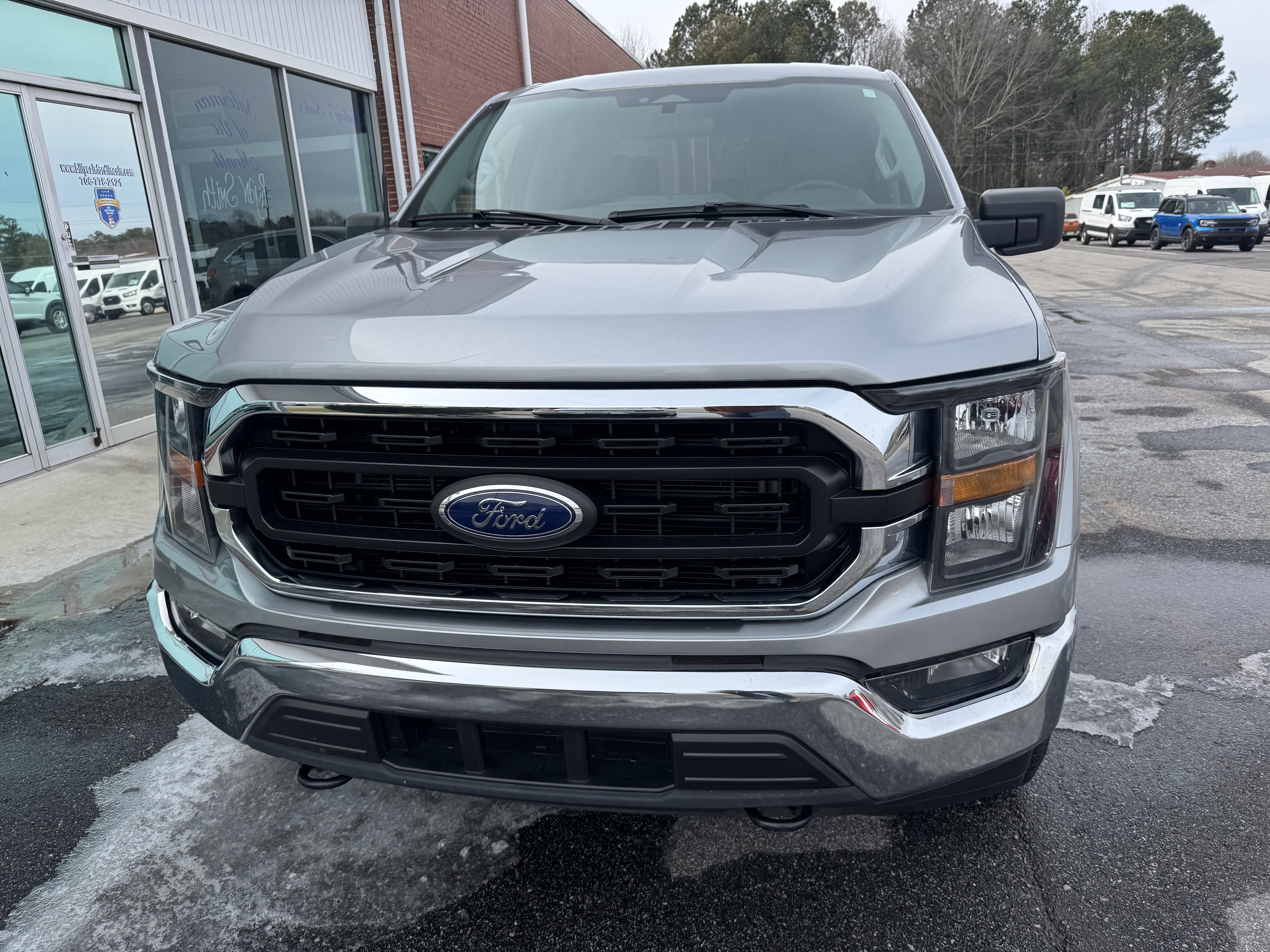 Used 2023 Ford F150 XLT AWD/4WD image 4
