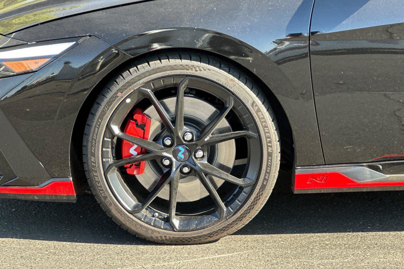 New 2026 Hyundai Elantra N FWD image 24