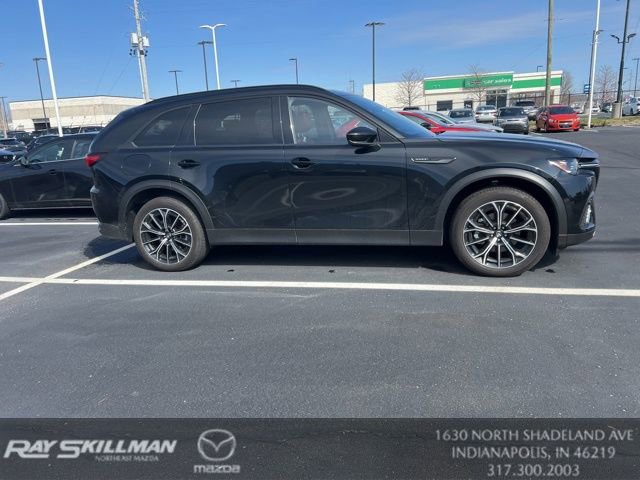 Used 2025 MAZDA CX-70 Plug-In Hybrid w/ Premium Plus AWD/4WD image 4