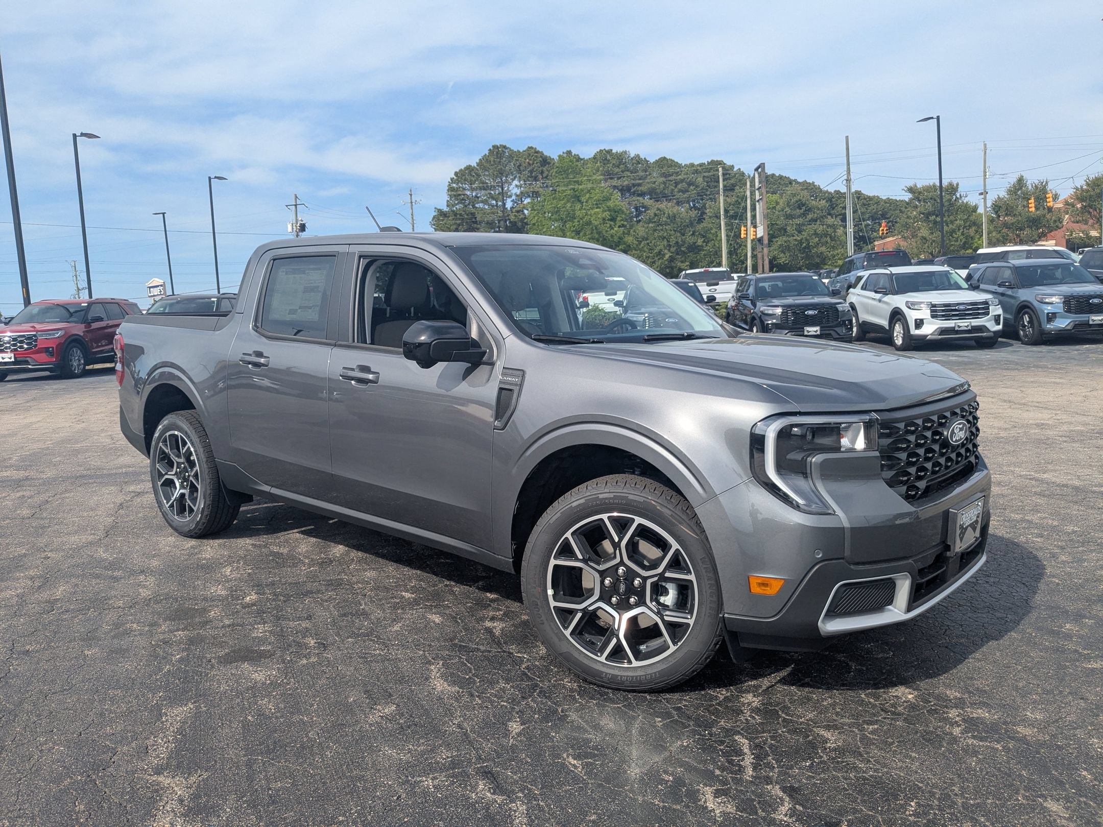 New 2026 Ford Maverick Lariat AWD/4WD image 2