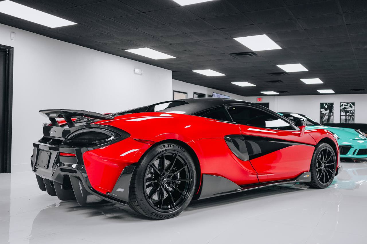 Used 2019 McLaren 600LT RWD image 4