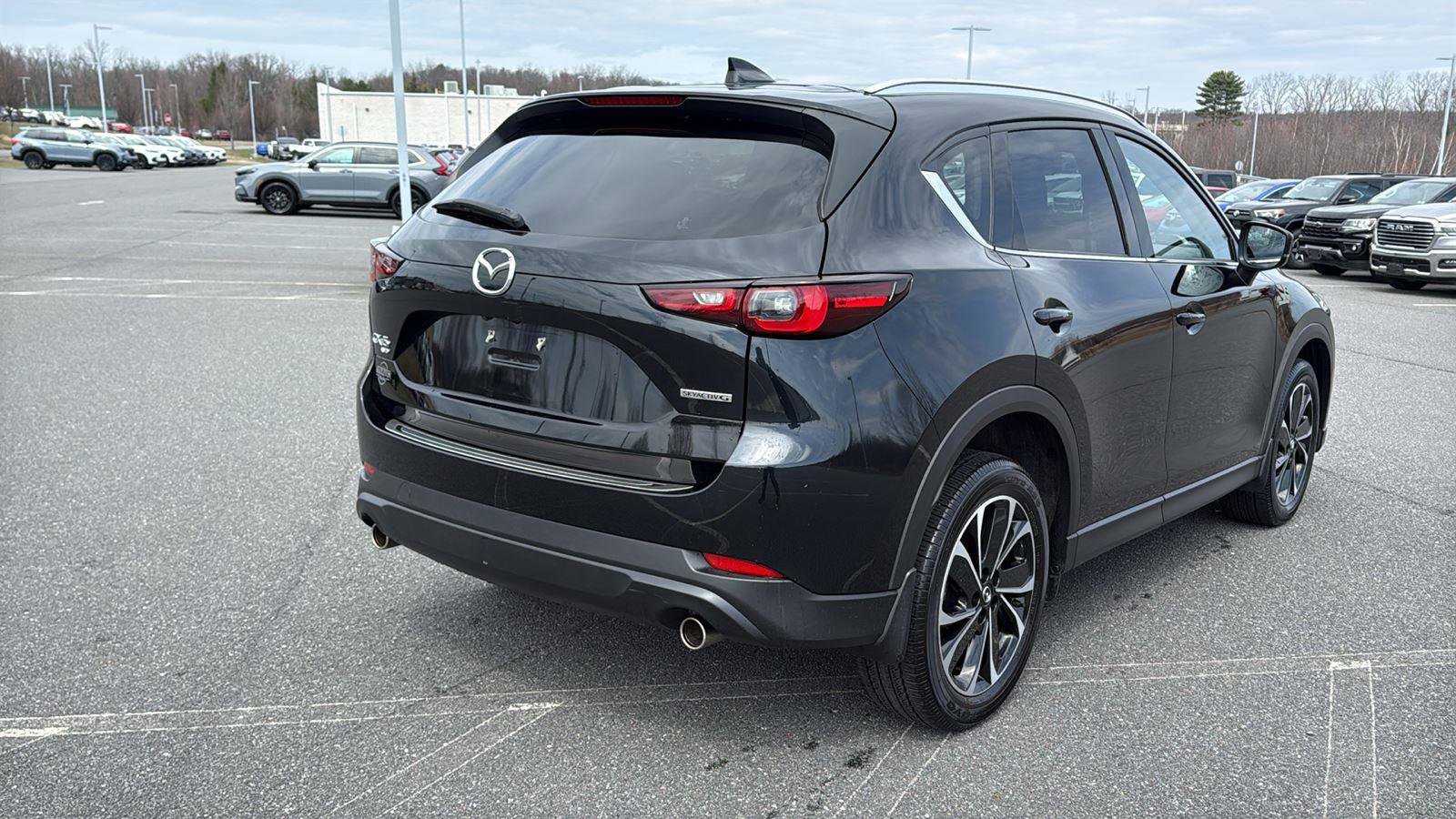 Certified 2022 MAZDA CX-5 AWD 2.5 S w/ Premium Plus Pkg image 6
