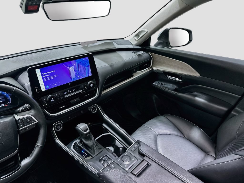 Used 2024 Toyota Grand Highlander AWD image 24