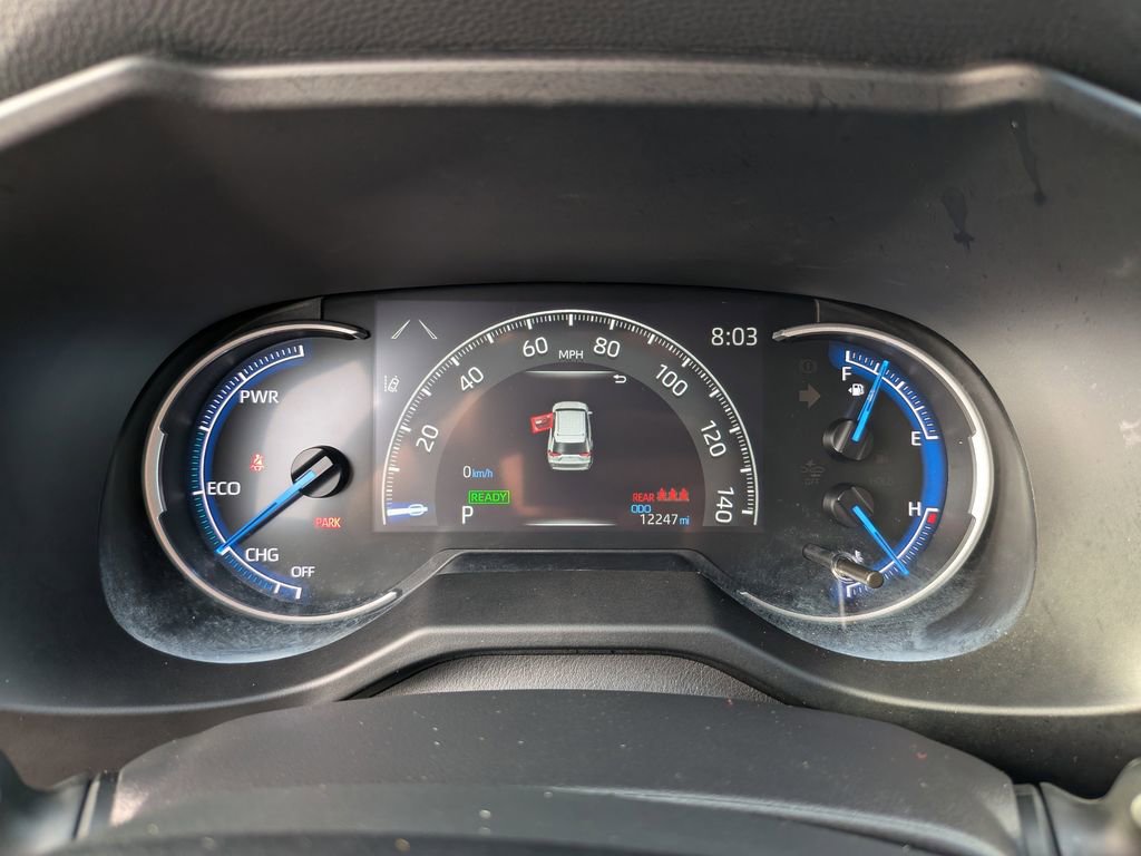 Used 2025 Toyota RAV4 LE AWD/4WD image 32