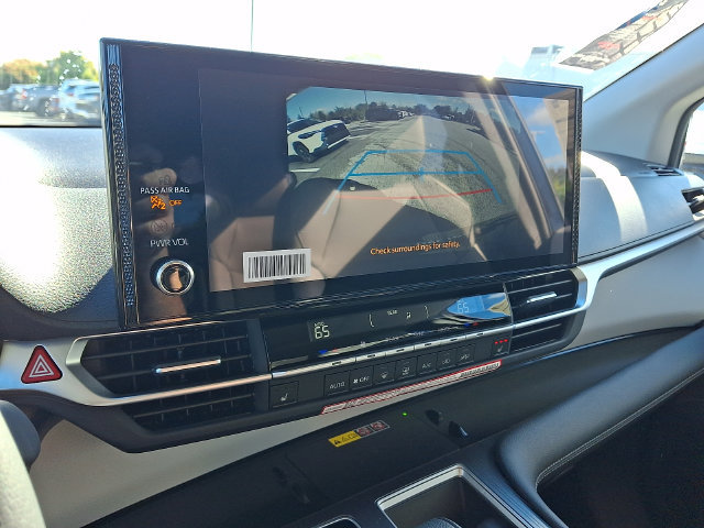 New 2026 Toyota Sienna XLE AWD/4WD image 10