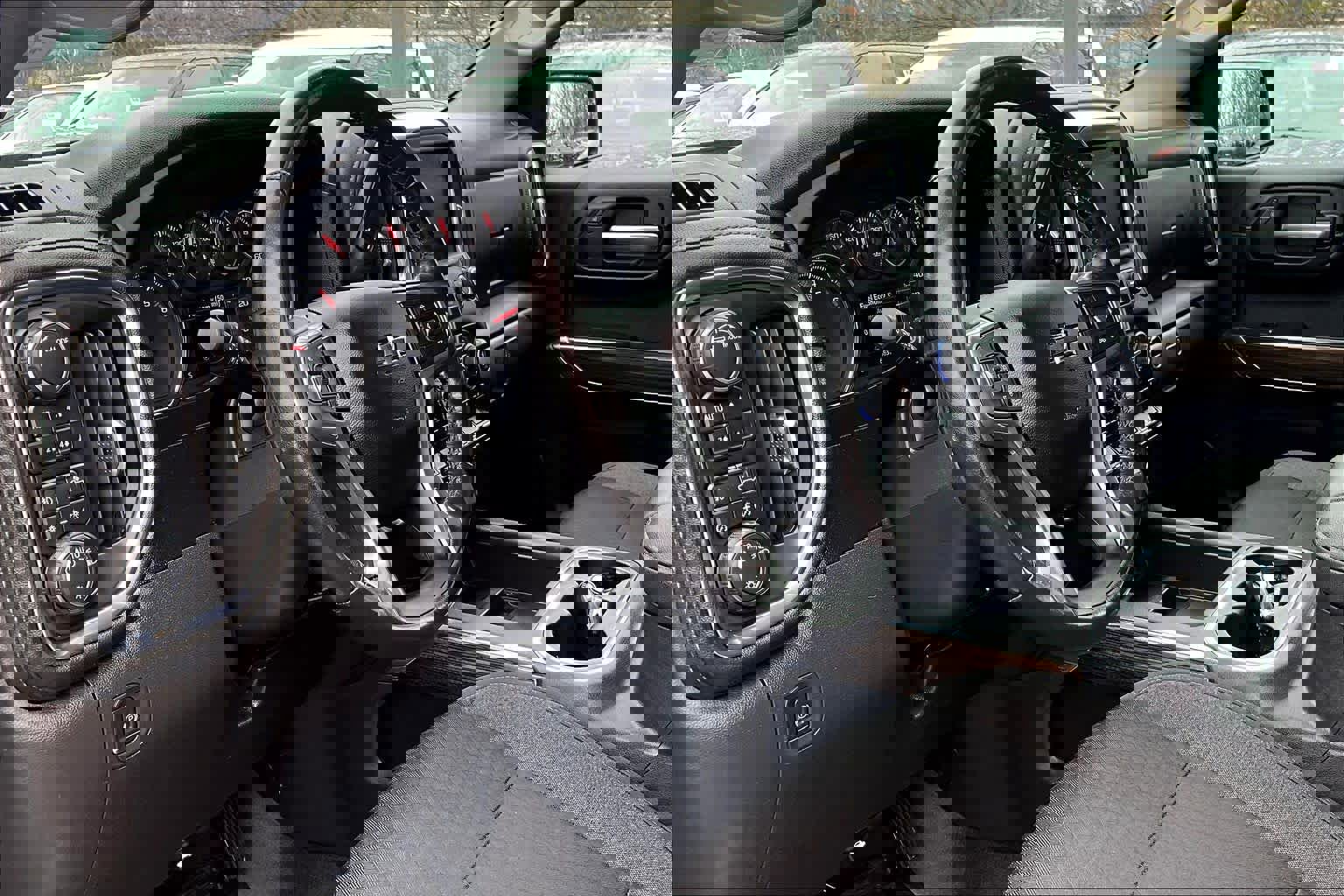 Used 2021 Chevrolet Silverado 1500 LT Trail Boss AWD/4WD image 16