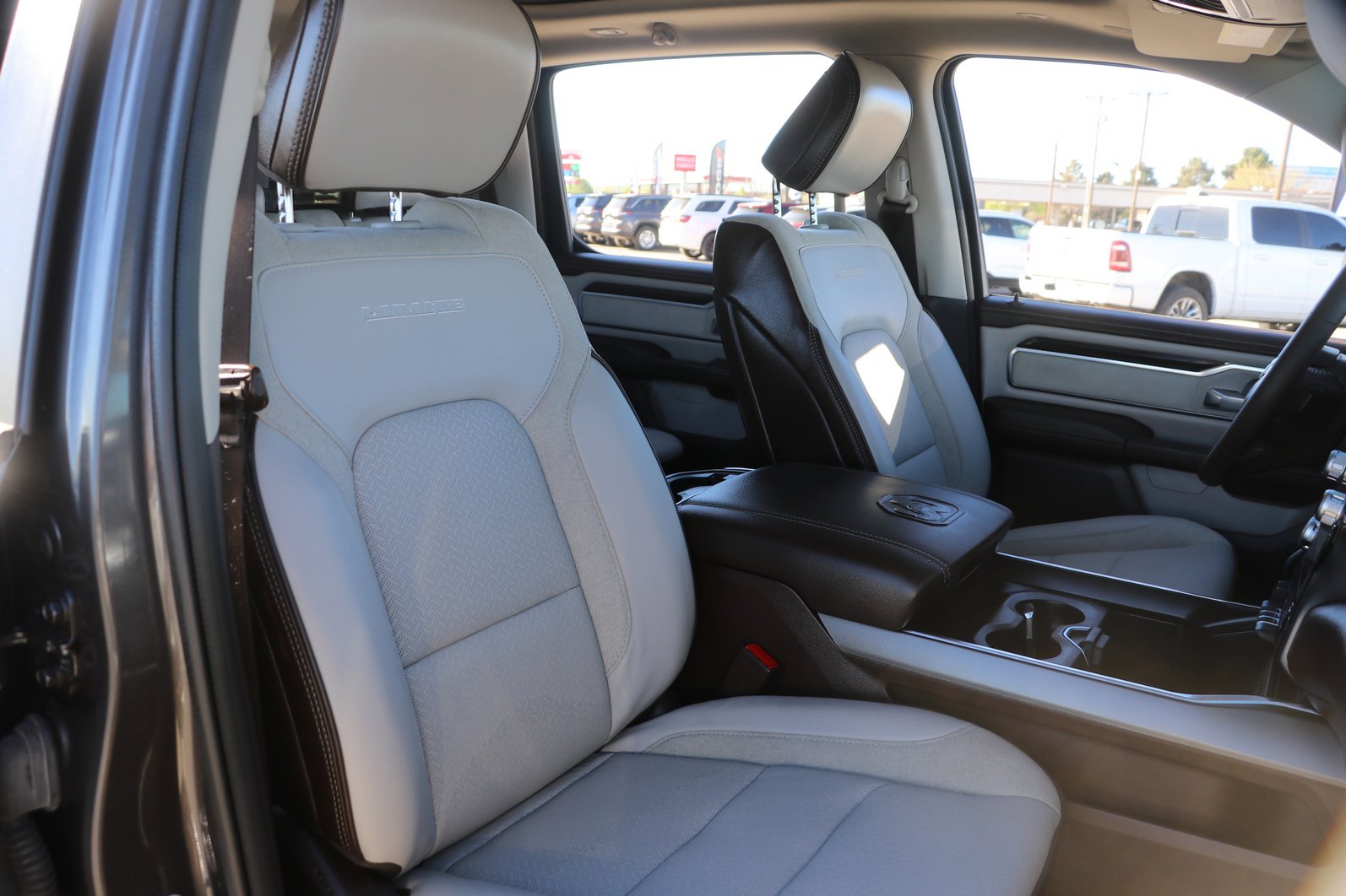 Used 2026 RAM 1500 Laramie w/ Laramie Southwest Edition image 33