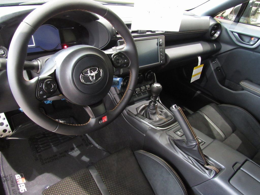 New 2026 Toyota GR86 YUZU Limited image 26