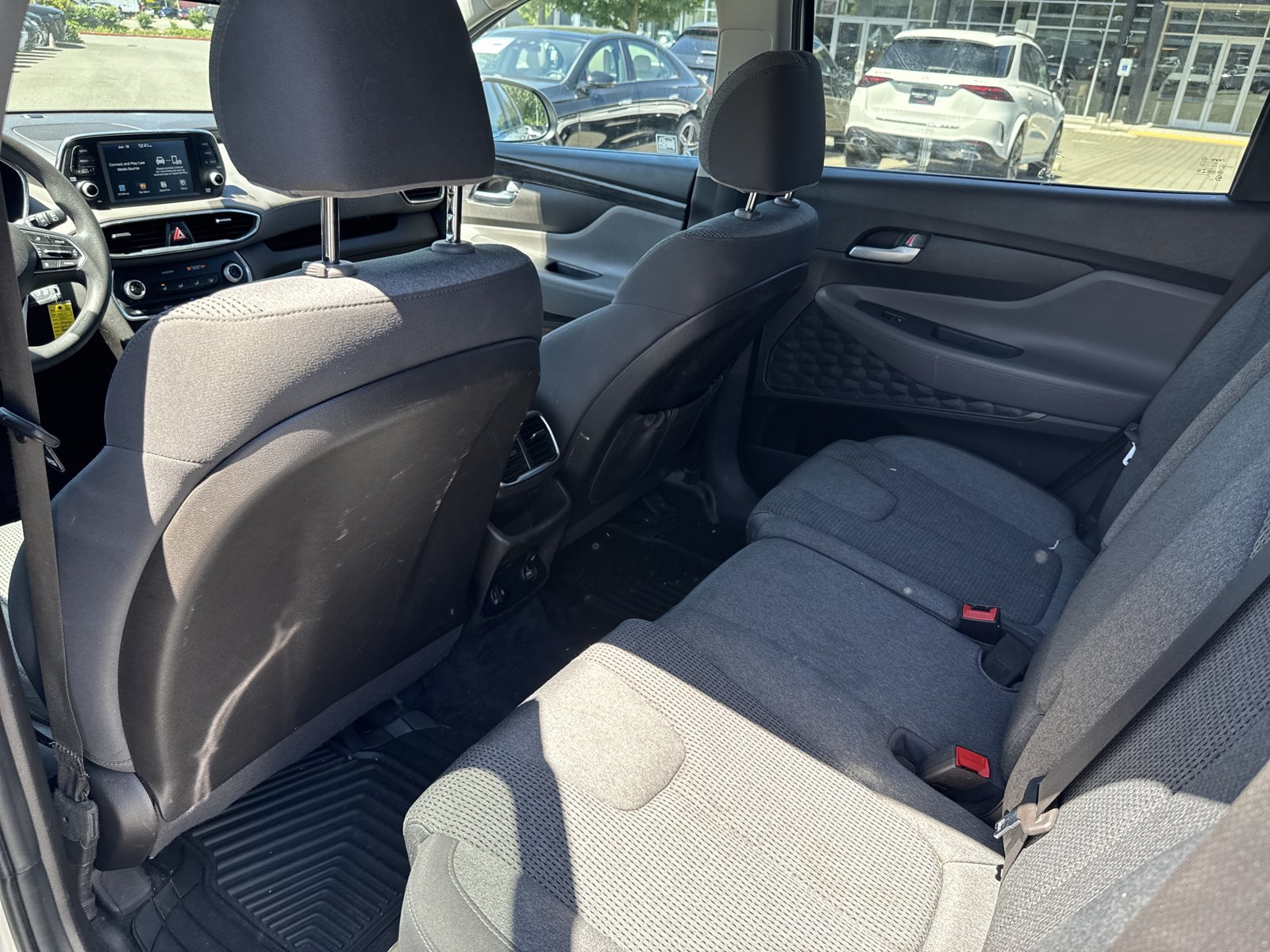 Used 2019 Hyundai Santa Fe SE AWD/4WD image 18