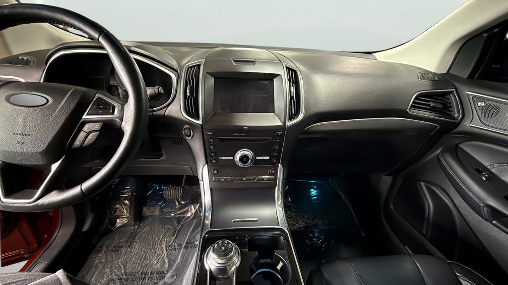 Used 2019 Ford Edge Titanium w/ Cold Weather Package image 19