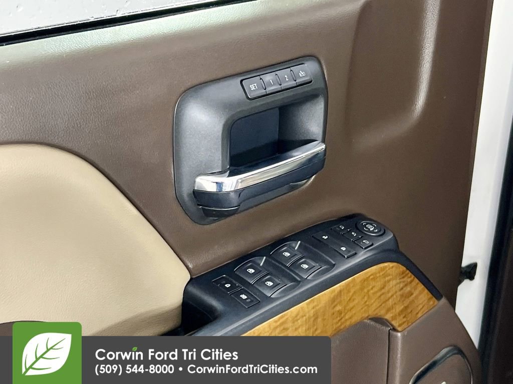 Used 2018 Chevrolet Silverado 1500 LTZ w/ Sport Package image 12