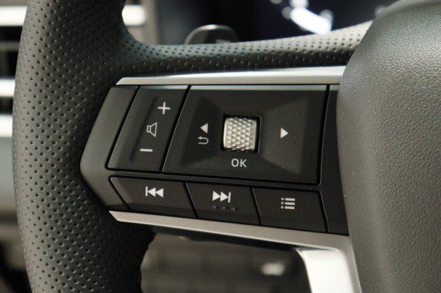 New 2026 Mitsubishi Outlander SE FWD image 9