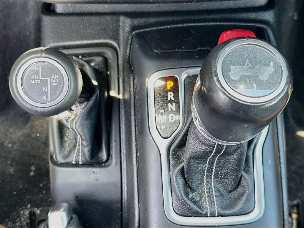 Certified 2023 Jeep Wrangler Unlimited Sahara w/ Cold Weather Group AWD/4WD image 18