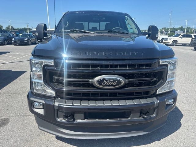 Used 2022 Ford F350 XLT w/ Black Appearance Package AWD/4WD image 15