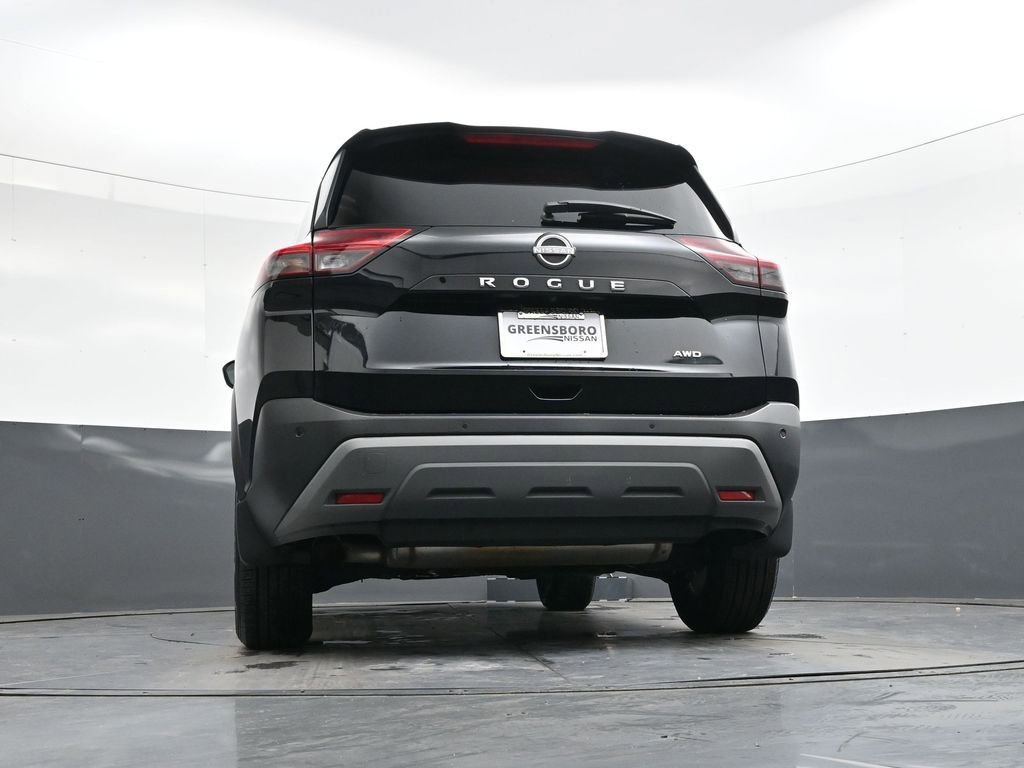 Used 2023 Nissan Rogue S image 35