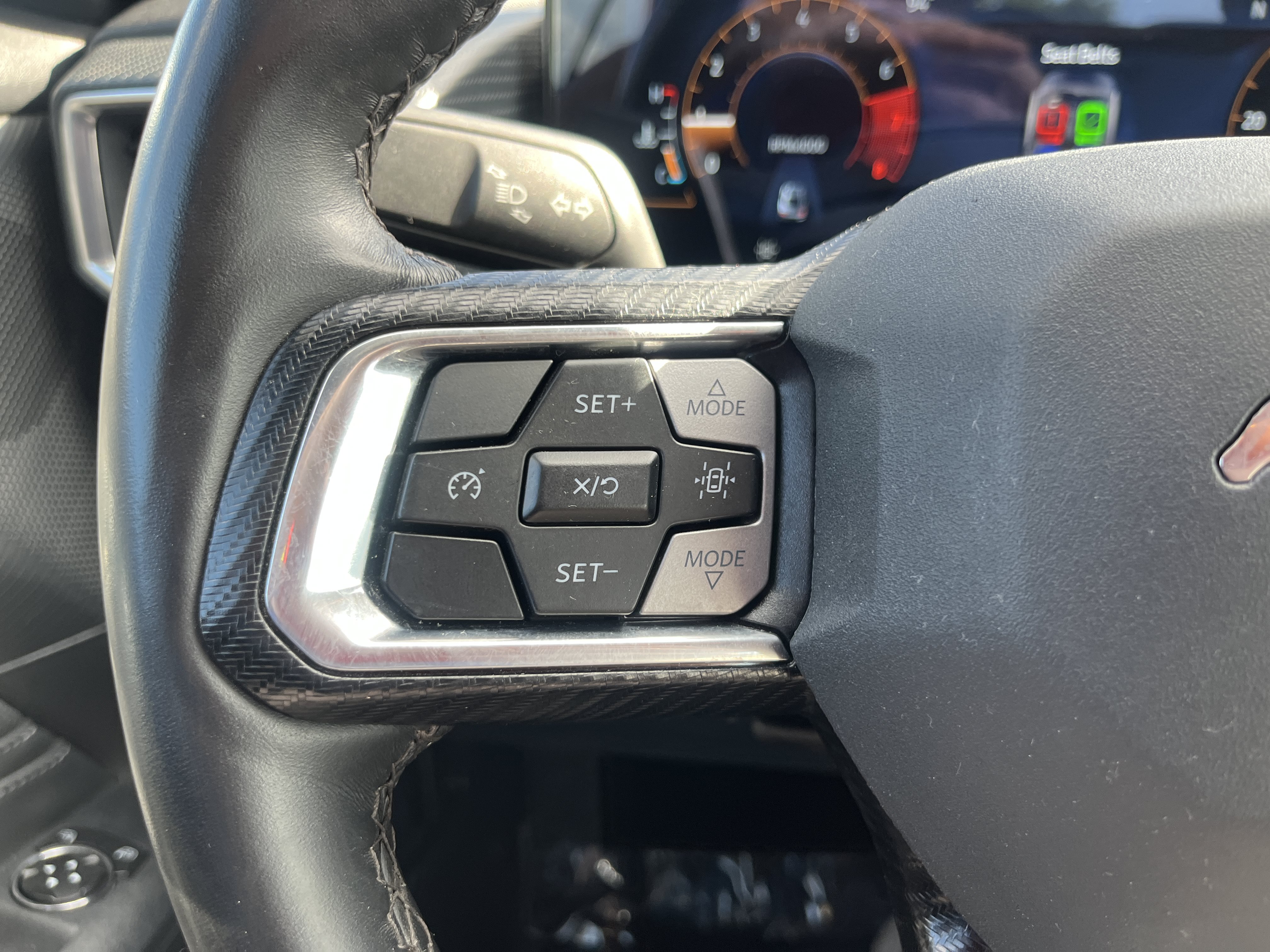 Used 2025 Ford Mustang Premium RWD image 18