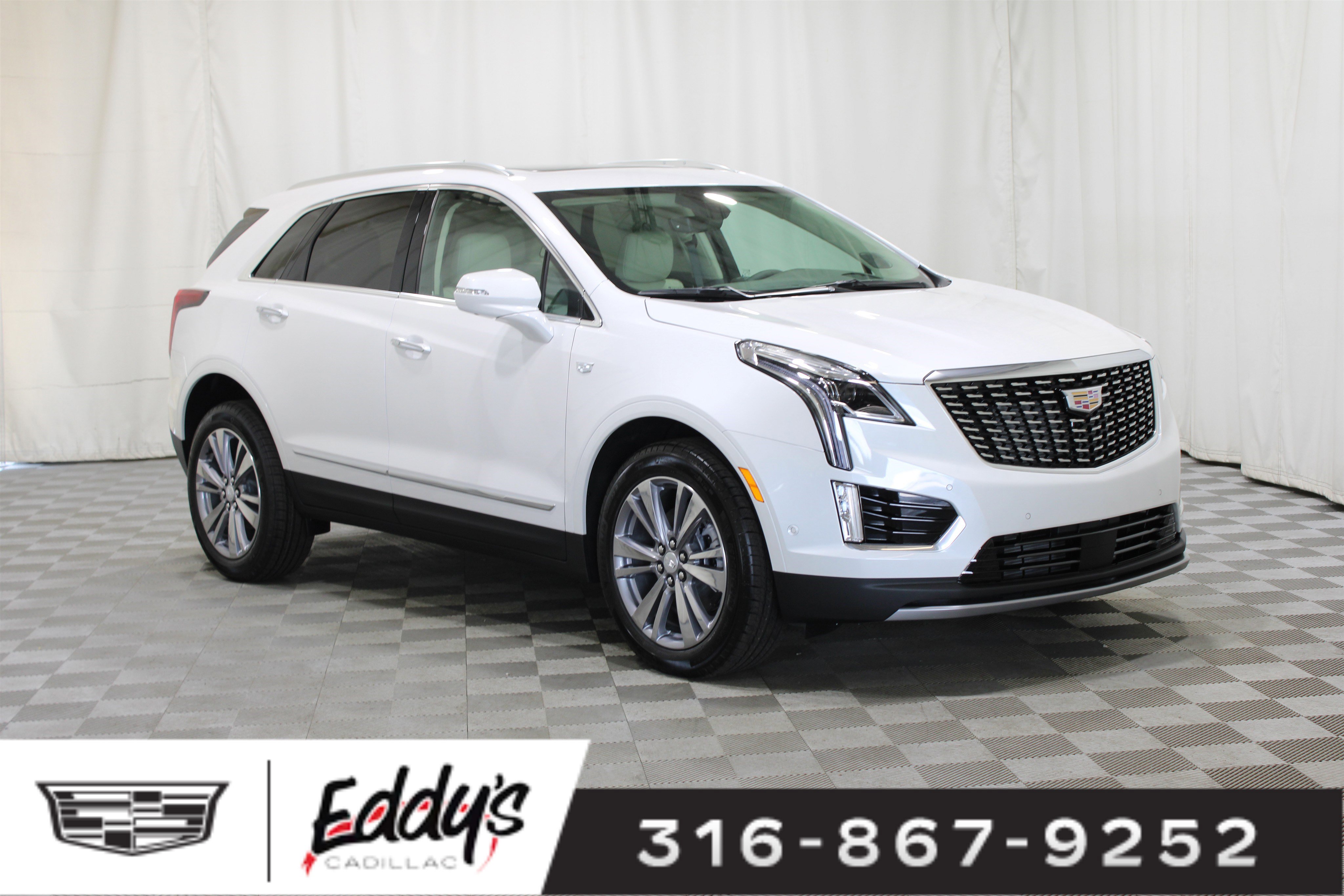 New 2025 Cadillac XT5 Premium Luxury w/ Technology Package