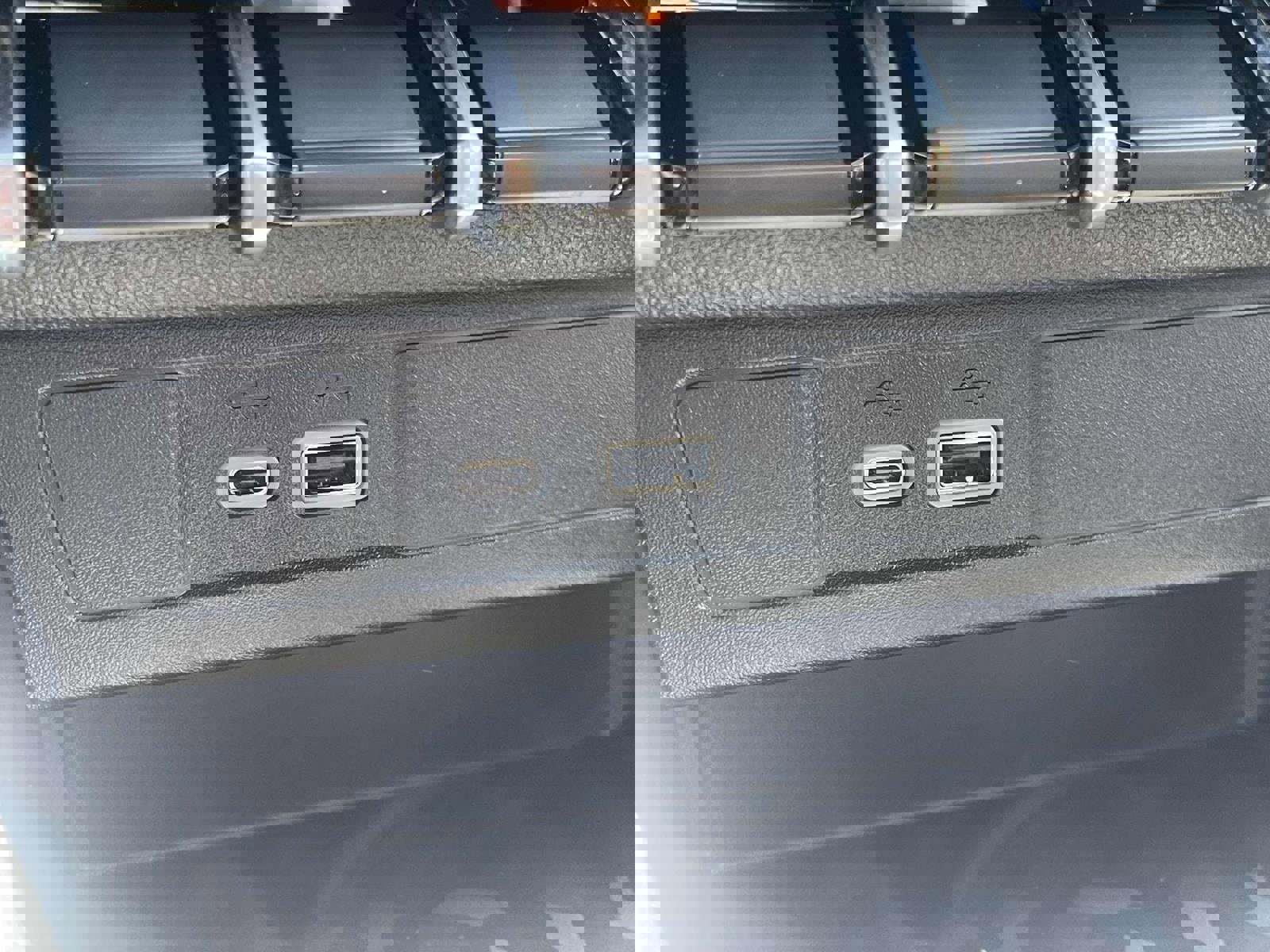 New 2026 Chevrolet Colorado W/T image 14