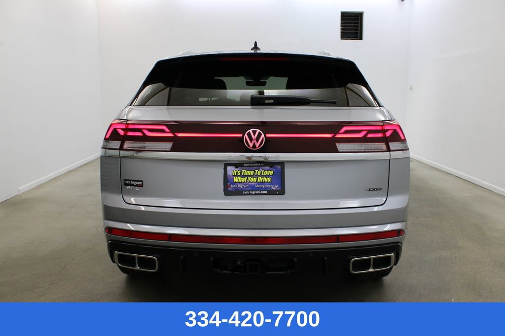 New 2025 Volkswagen Atlas Cross Sport SEL Premium R-Line image 4