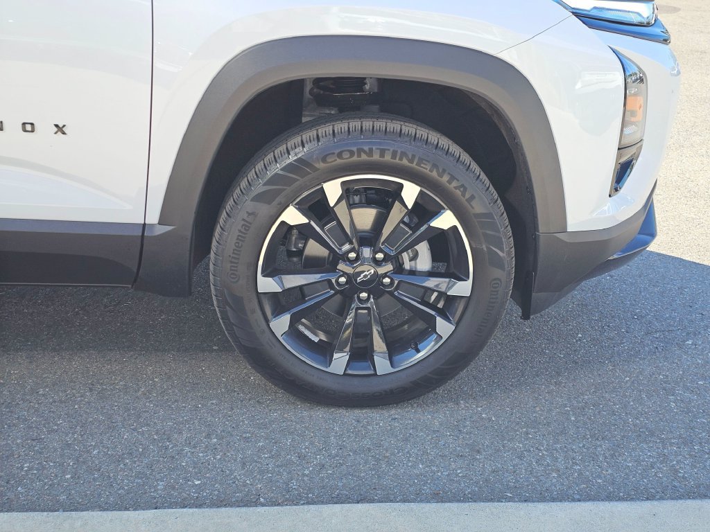 New 2027 Chevrolet Equinox RS w/ Safety and Technology Package AWD/4WD image 9