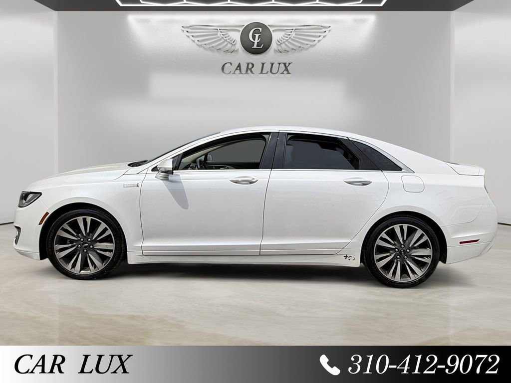 Used 2017 Lincoln MKZ Reserve image 2