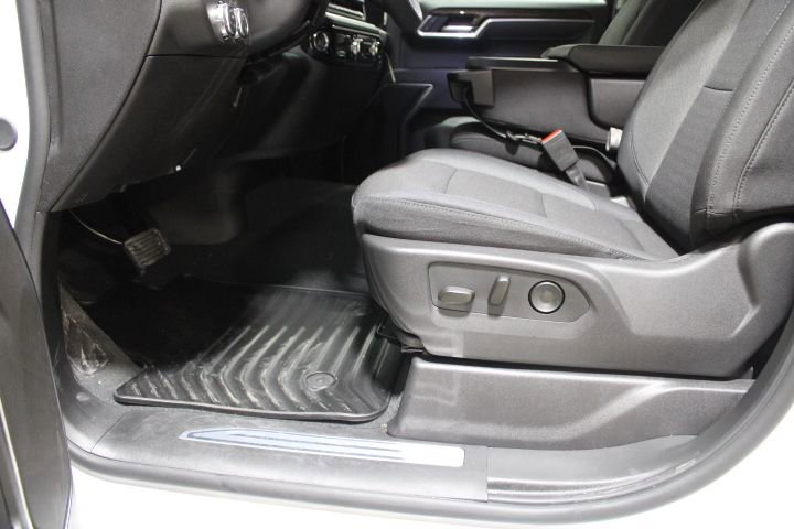 New 2026 GMC Sierra 1500 SLE w/ X31 Off-Road Package image 18