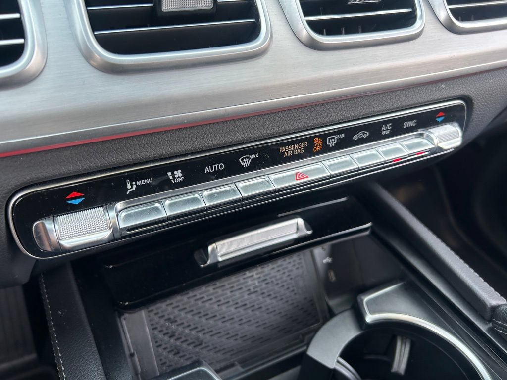 Used 2025 Mercedes-Benz GLS 450 4MATIC image 42