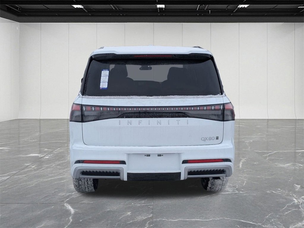 New 2026 INFINITI QX80 Luxe image 4