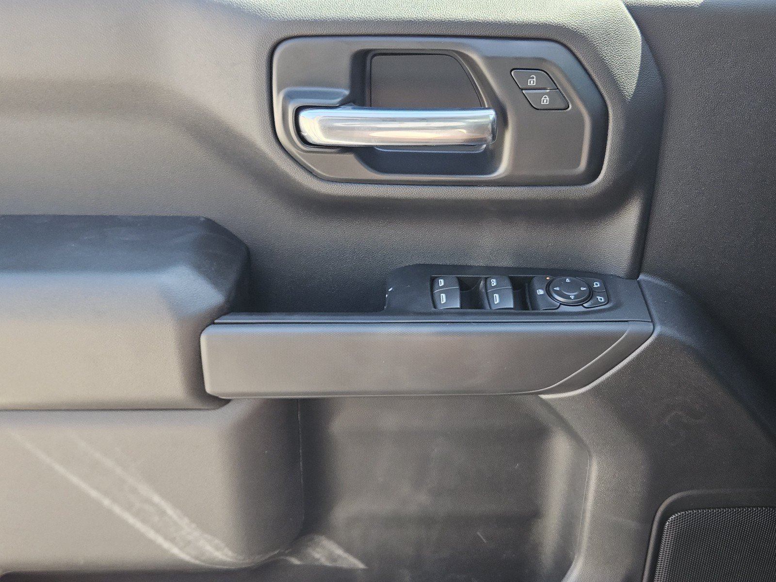 New 2026 Chevrolet Silverado 1500 Custom Trail Boss AWD/4WD image 16