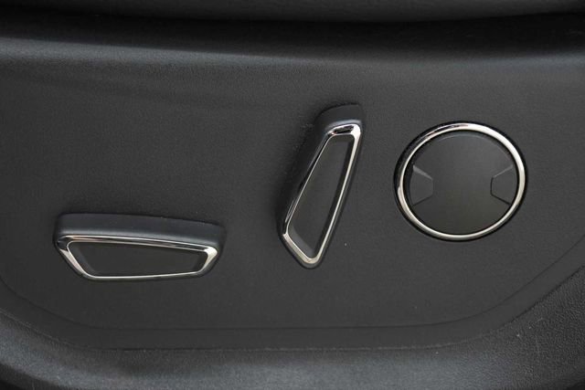 Used 2019 Ford F150 XLT w/ Equipment Group 302A Luxury image 20