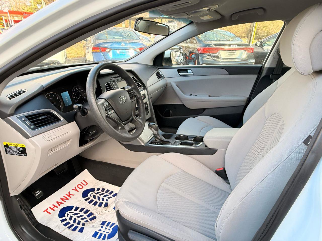 Used 2015 Hyundai Sonata SE image 18