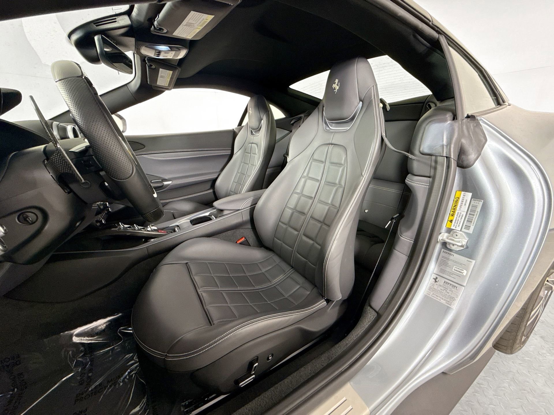 Certified 2020 Ferrari Portofino image 9