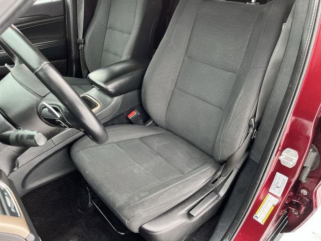 Used 2016 Jeep Grand Cherokee Laredo image 15