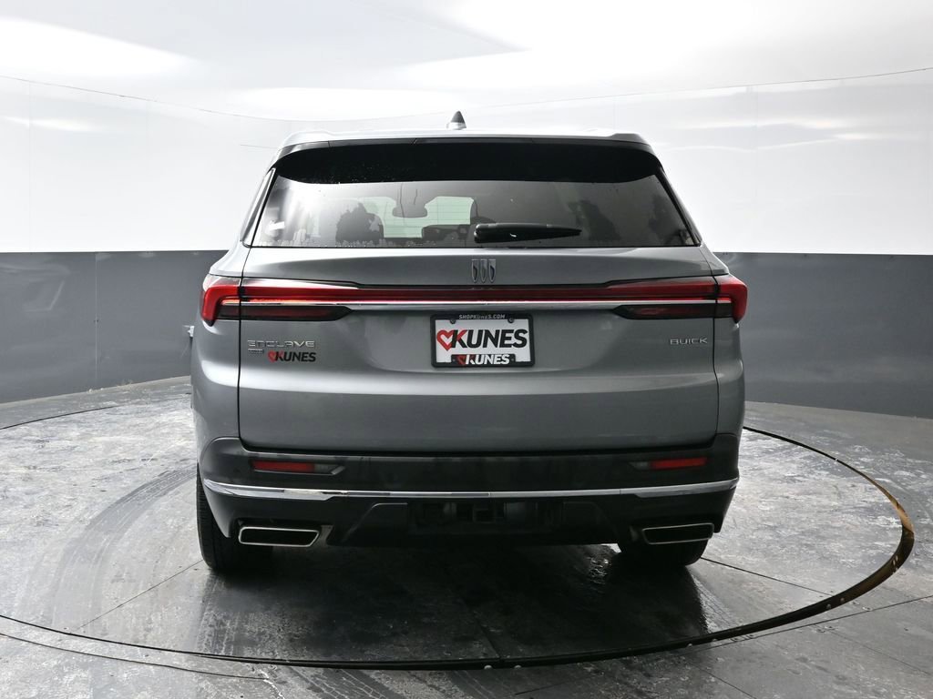 Used 2025 Buick Enclave Preferred w/ Power Package image 13