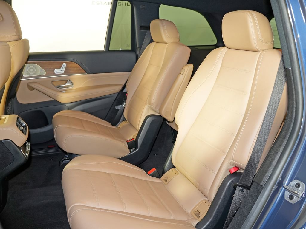 Certified 2024 Mercedes-Benz GLS 450 4MATIC image 33