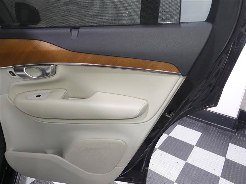Used 2018 Volvo XC90 T6 Inscription w/ Convenience Package AWD/4WD image 27