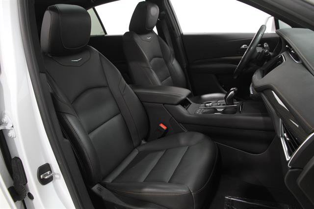 Used 2019 Cadillac XT4 Sport w/ Cold Weather Package image 18