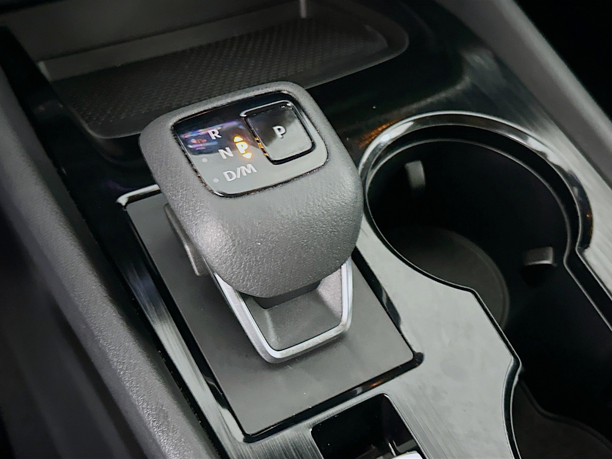 Used 2023 Nissan Rogue SV image 24