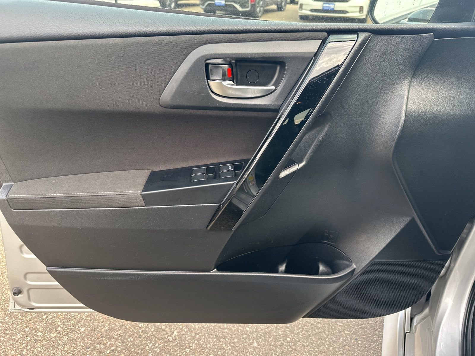 Used 2016 Scion iM image 8