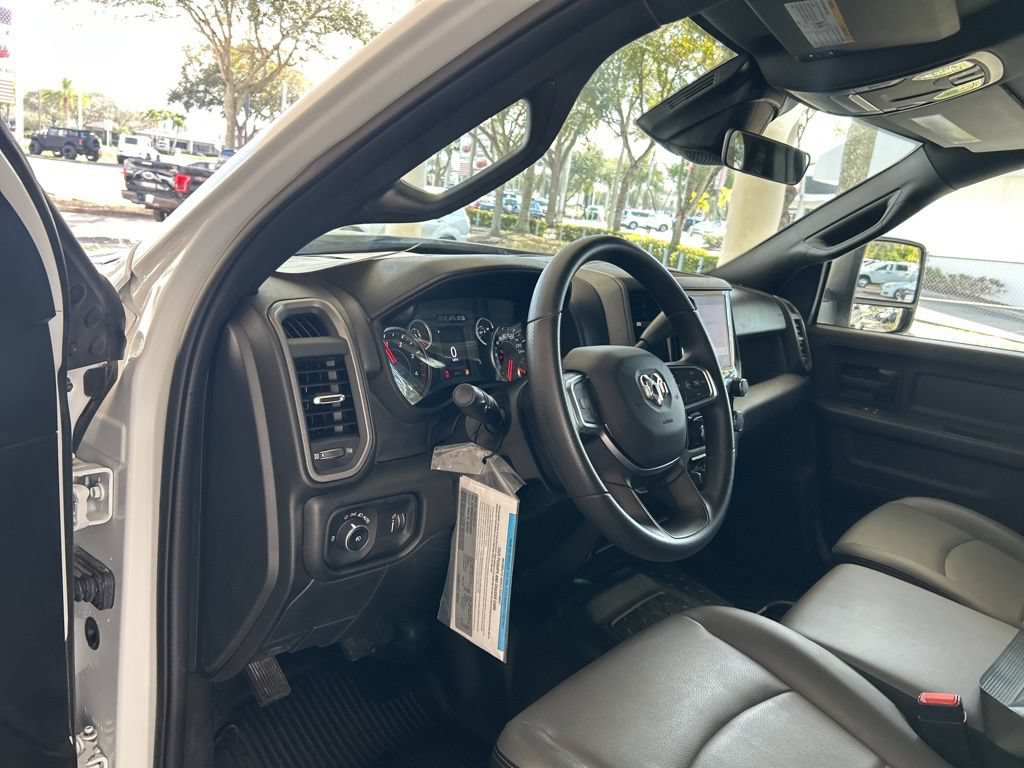 Used 2025 RAM 5500 Tradesman AWD/4WD image 7