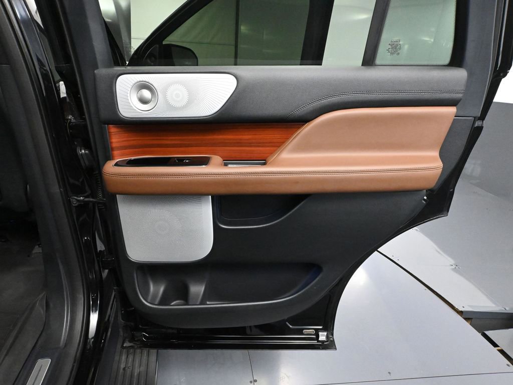 Used 2024 Lincoln Navigator Reserve w/ Equipment Group 201A image 56