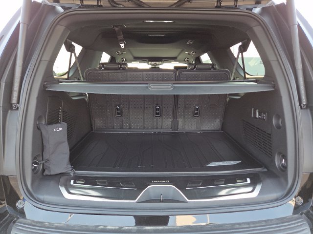 New 2026 Chevrolet Suburban Premier AWD/4WD image 20