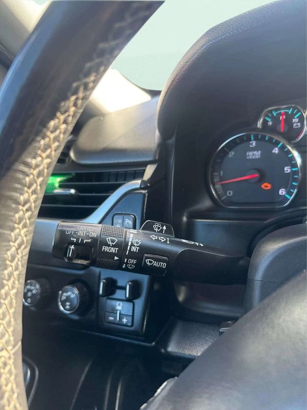 Used 2018 Chevrolet Tahoe LT w/ Luxury Package AWD/4WD image 25