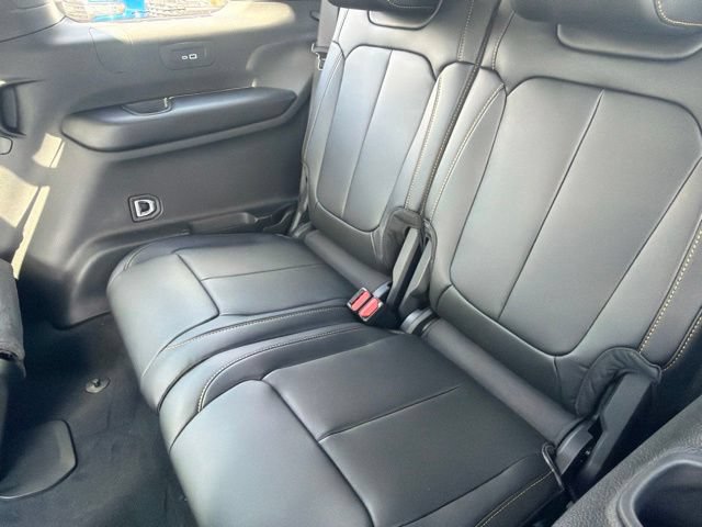 New 2026 Jeep Grand Cherokee L Limited AWD/4WD image 10