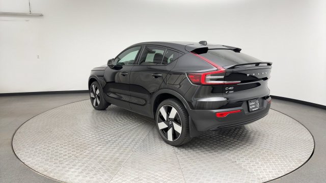 Used 2023 Volvo C40 P8 Recharge Plus w/ Climate Package AWD/4WD image 4