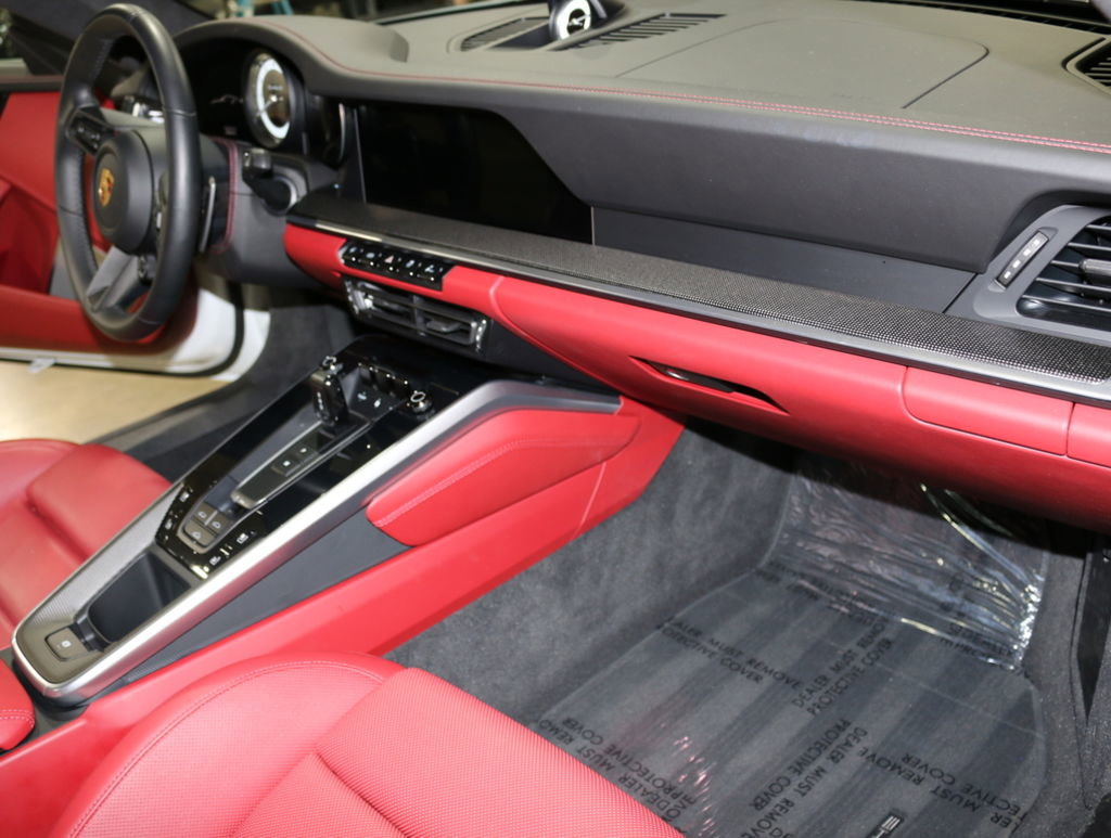 Used 2021 Porsche 911 Coupe image 33