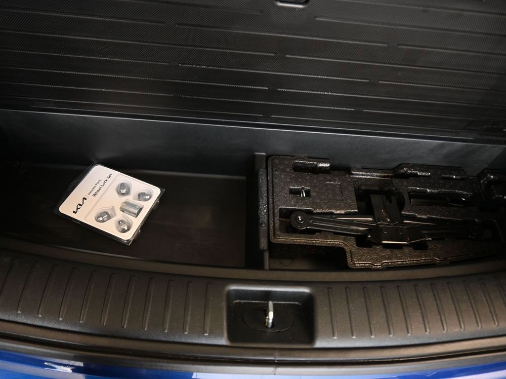 Used 2022 Kia Sorento S image 57